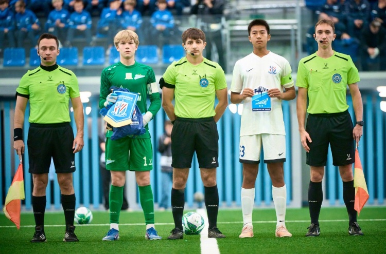 上海申花U14赴俄回访 奏响中俄体育交流二重奏 上海申花U14赴俄回访 奏响中俄体育交流二重奏